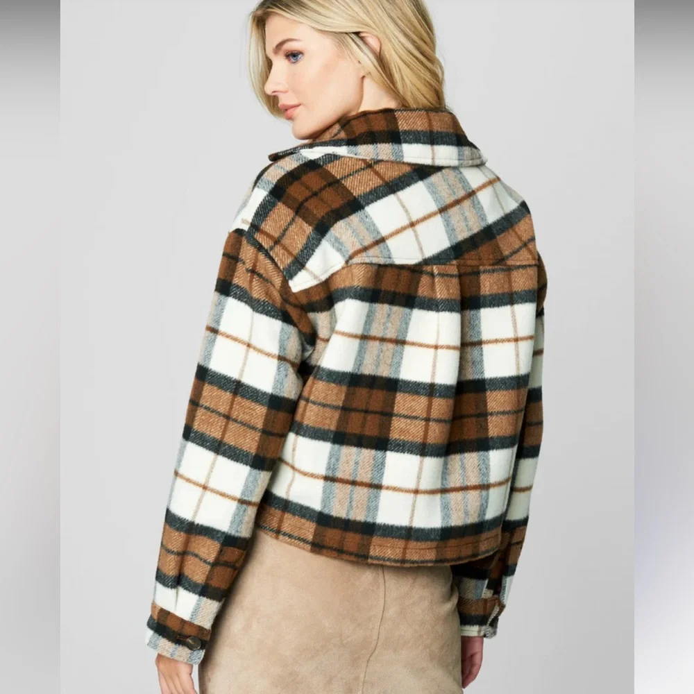 Blank NYC Plaid Cropped Shacket Shirt Jacket in All The Best Size Small - Picture 2 of 15